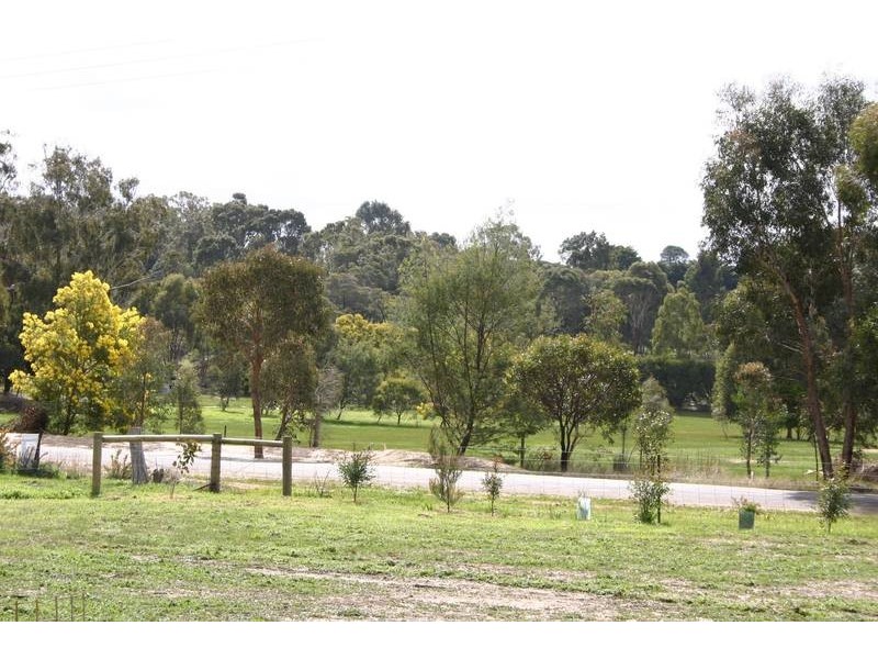 109 Picnic Road, Ararat VIC 3377