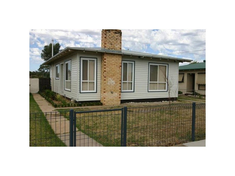 62 Smith Street, Ararat VIC 3377