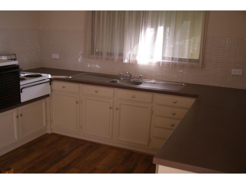 42 Queen Street, Ararat VIC 3377