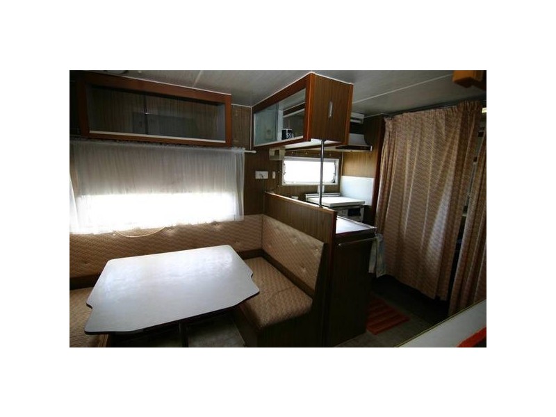 18 School Road, Westmere VIC 3351