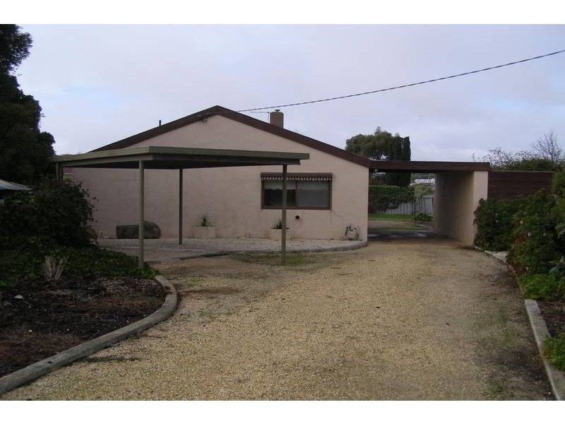 2 Faye Street, Ararat VIC 3377