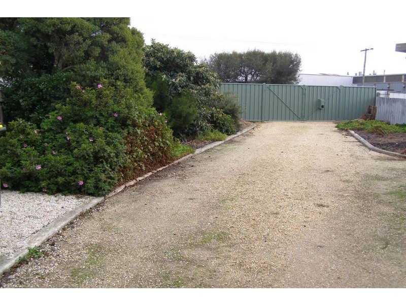 2 Faye Street, Ararat VIC 3377