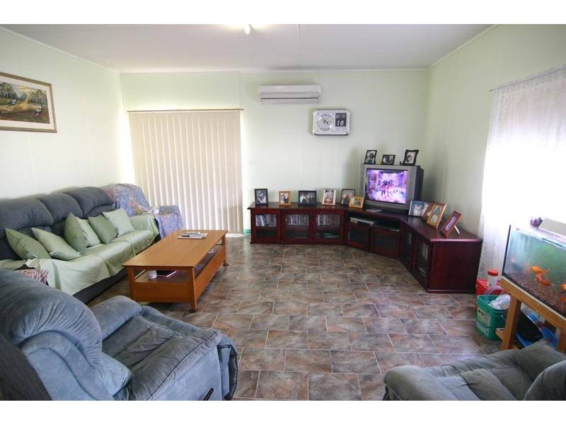 4 Campbell Street, Streatham VIC 3351