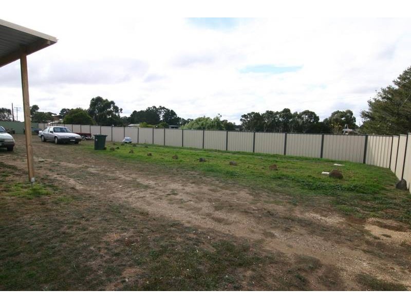 4 Campbell Street, Streatham VIC 3351