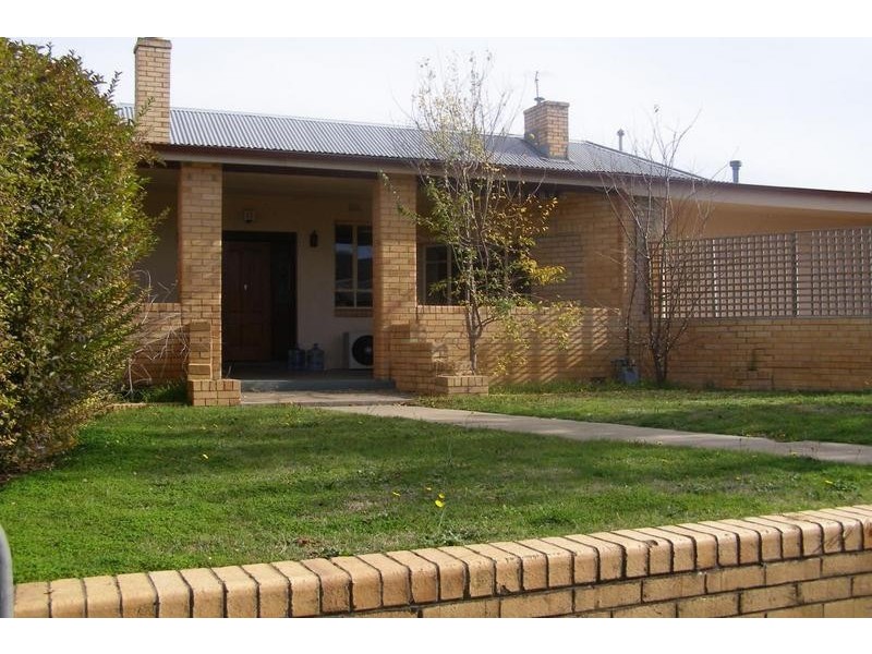 13-15 Barkly Street, Ararat VIC 3377