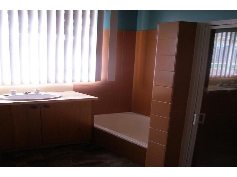 13-15 Barkly Street, Ararat VIC 3377