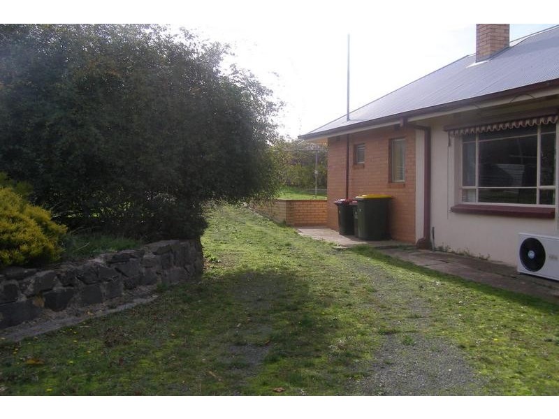 13-15 Barkly Street, Ararat VIC 3377