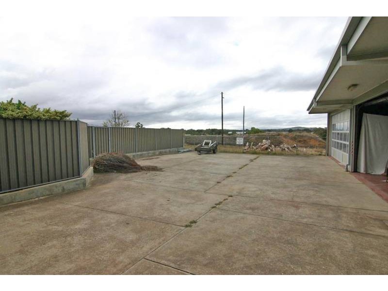 129a High Street, Ararat VIC 3377