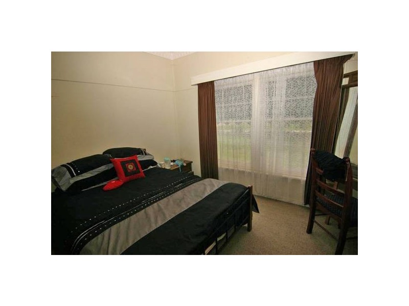 52 Moore Street, Ararat VIC 3377