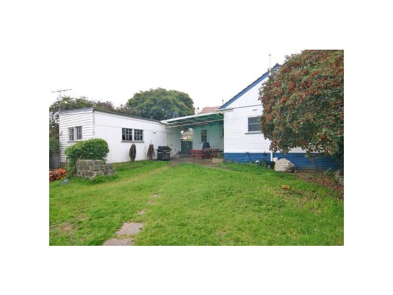 52 Moore Street, Ararat VIC 3377