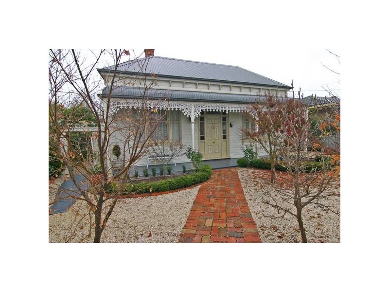 33 Banfield Street, Ararat VIC 3377