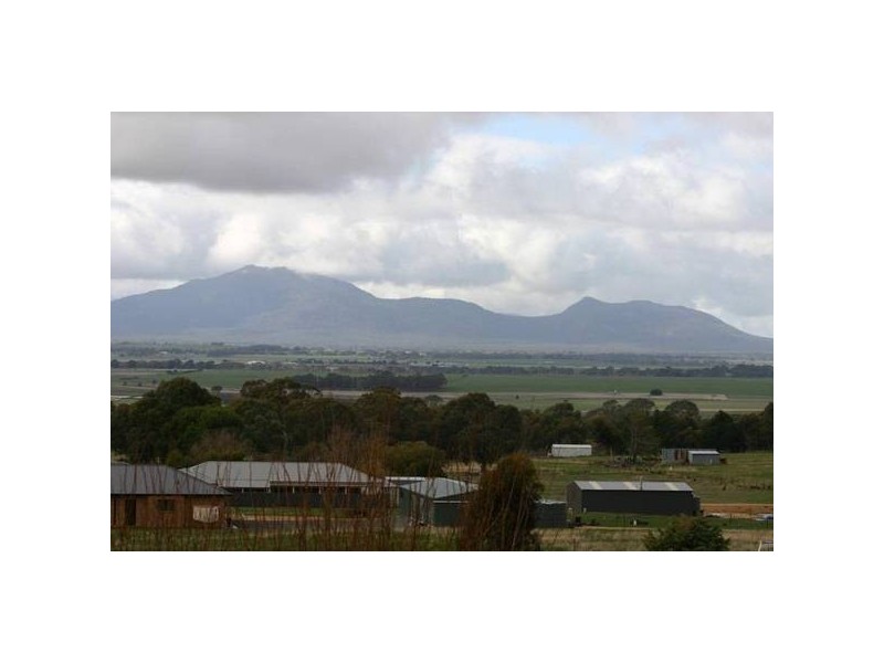 205 Burke Road, Ararat VIC 3377