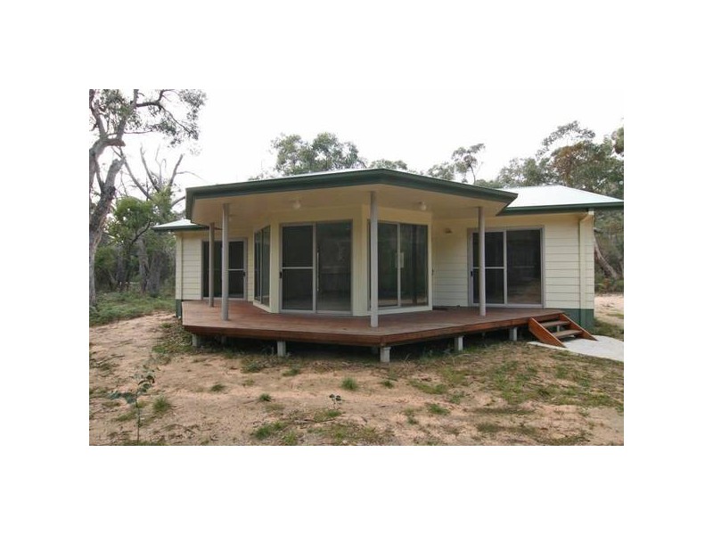 3 Grampians Road, Halls Gap VIC 3381