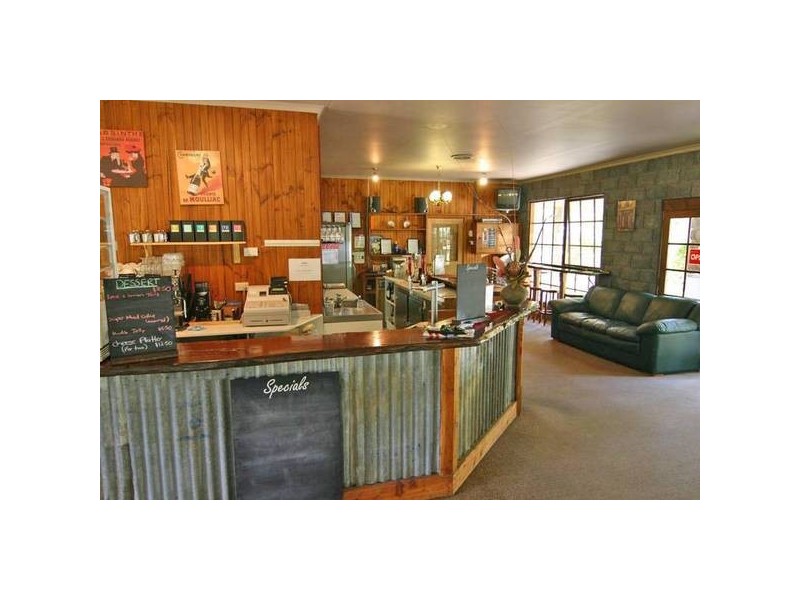 161-163 Grampians Road, Halls Gap VIC 3381