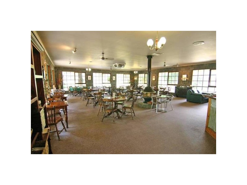 161-163 Grampians Road, Halls Gap VIC 3381