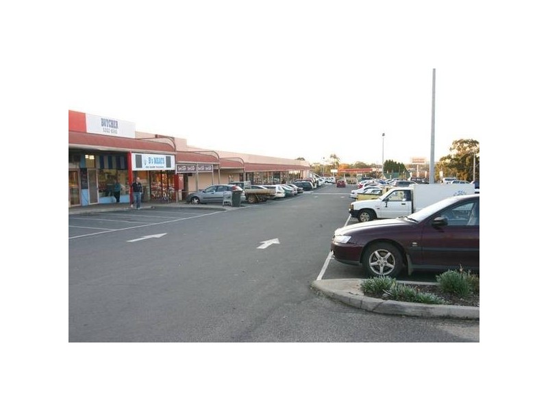Shop 2 Ingor Street, Ararat VIC 3377