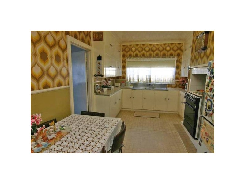 27 Speed Street, Ararat VIC 3377