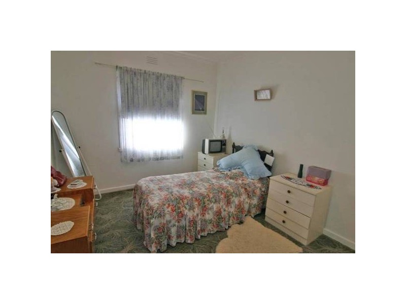 27 Speed Street, Ararat VIC 3377