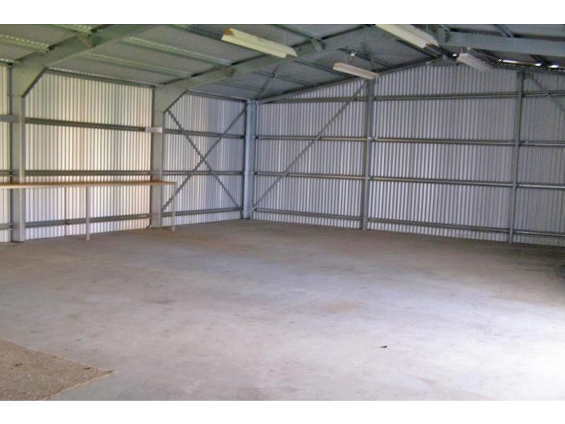 32 Barkly Street West, Ararat VIC 3377