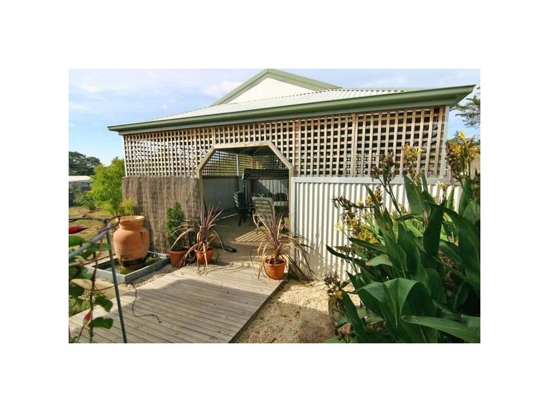 38 McLellan Street, Ararat VIC 3377