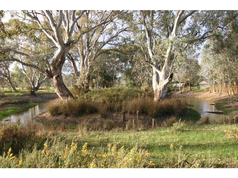 14 Packard Drive, Ararat VIC 3377