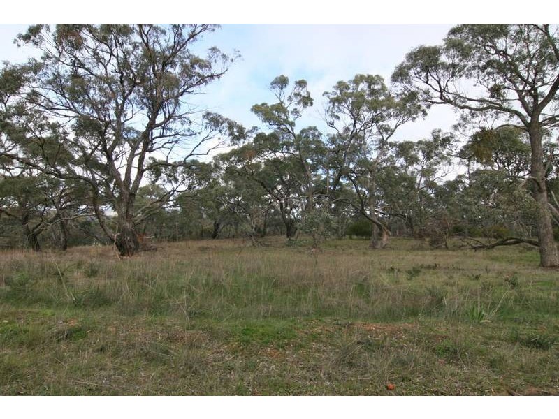 8 Hargreaves Street, Ararat VIC 3377