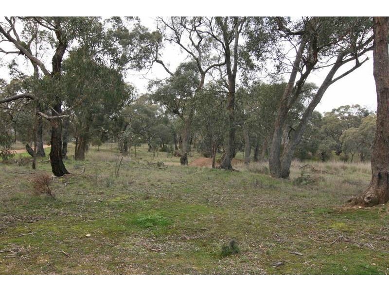 8 Hargreaves Street, Ararat VIC 3377