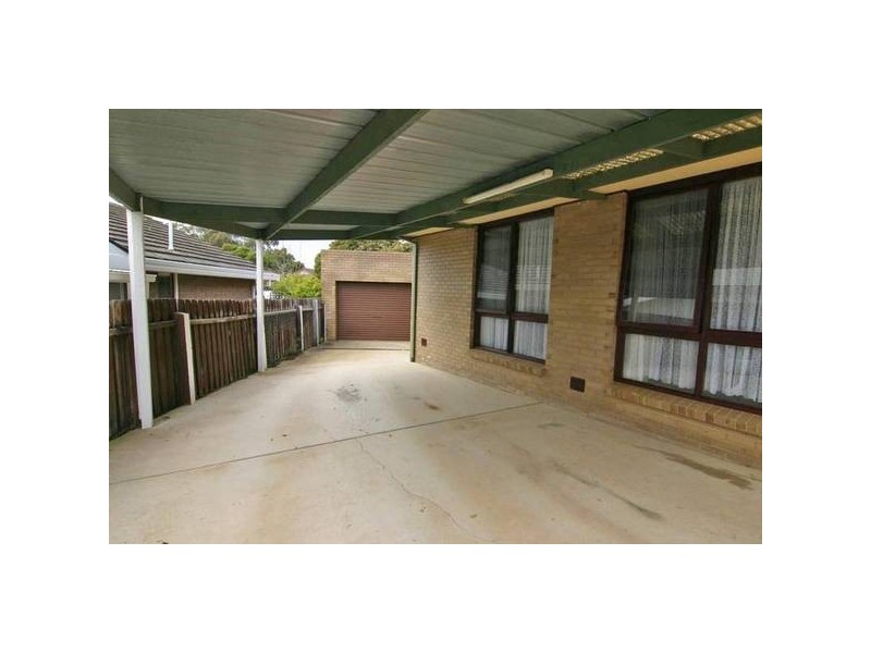 27 Langford Street, Ararat VIC 3377