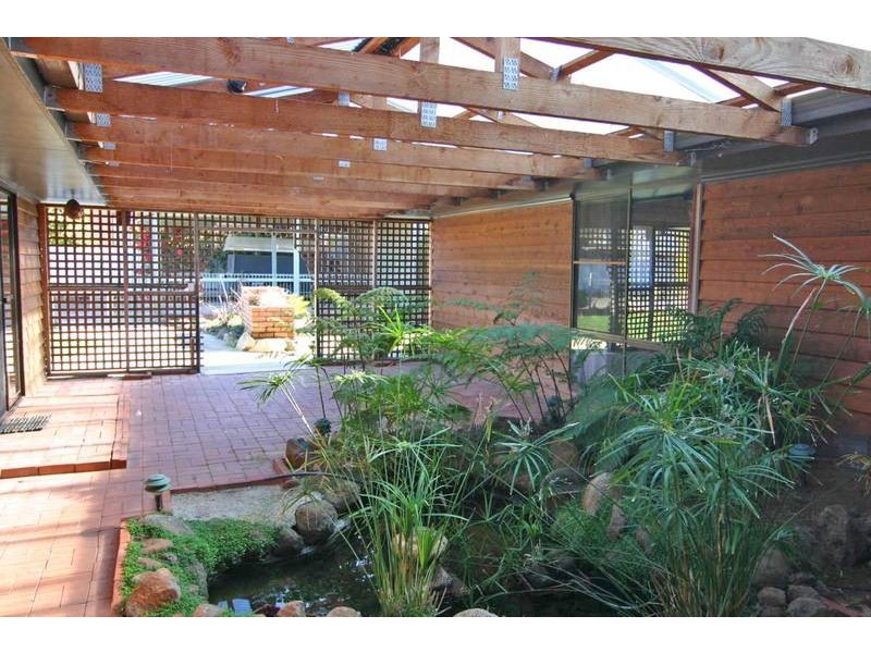 21 George Road, Ararat VIC 3377