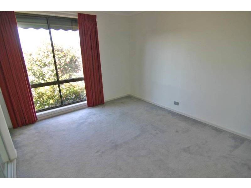 21 George Road, Ararat VIC 3377