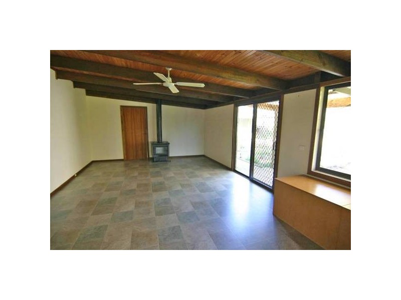 50 Presbyterian Church Road, Moyston VIC 3377