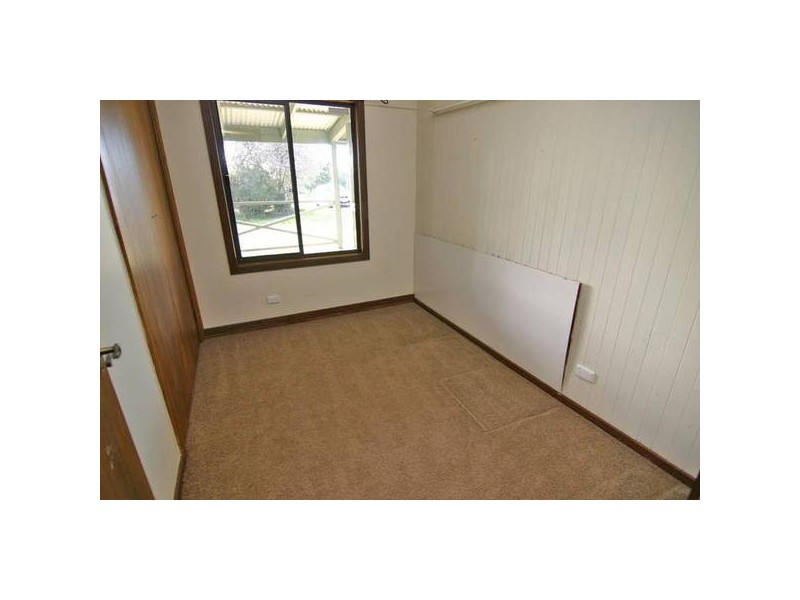 50 Presbyterian Church Road, Moyston VIC 3377