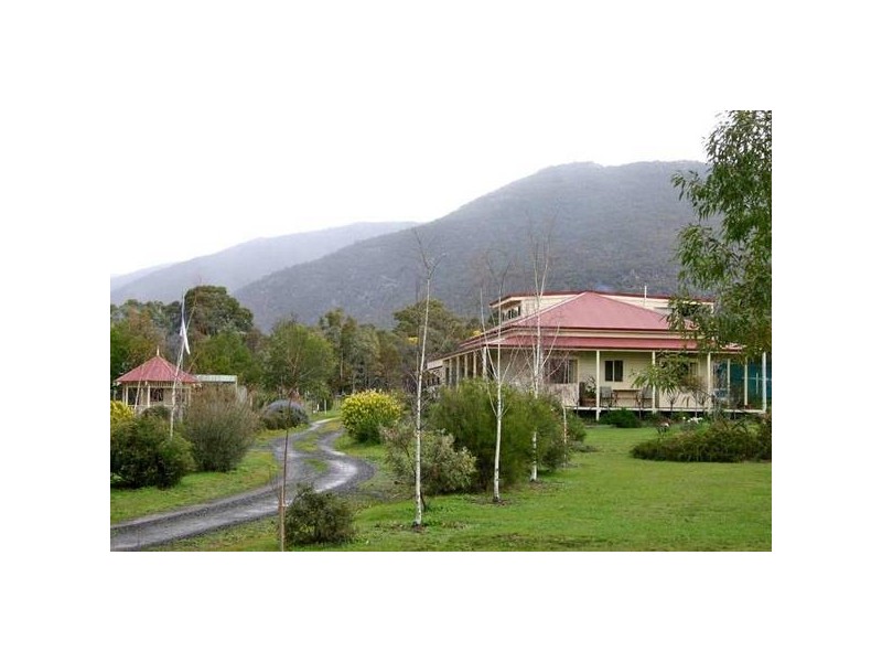 6 Millers Creek Road, Pomonal VIC 3381