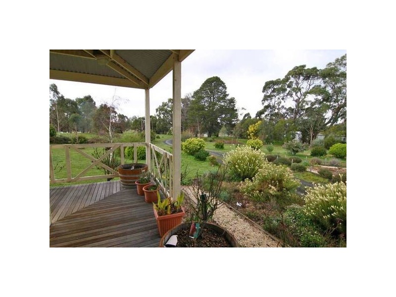 6 Millers Creek Road, Pomonal VIC 3381