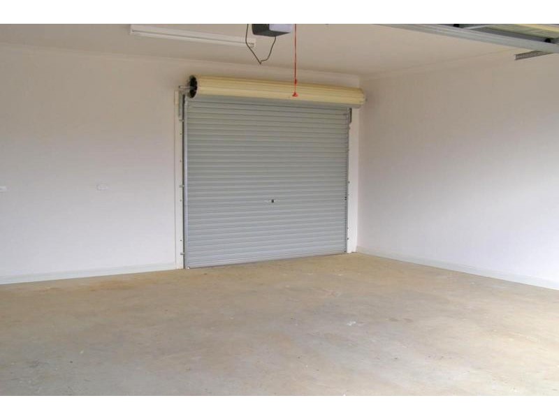 13 Hucker Street, Ararat VIC 3377