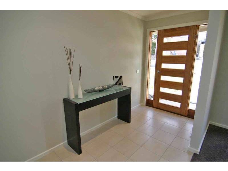 18 Clarke Street, Ararat VIC 3377