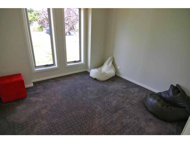 18 Clarke Street, Ararat VIC 3377