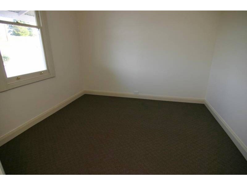 19 Currajong Avenue, Ararat VIC 3377