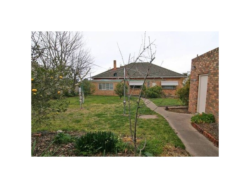 43 Lambert Street, Ararat VIC 3377