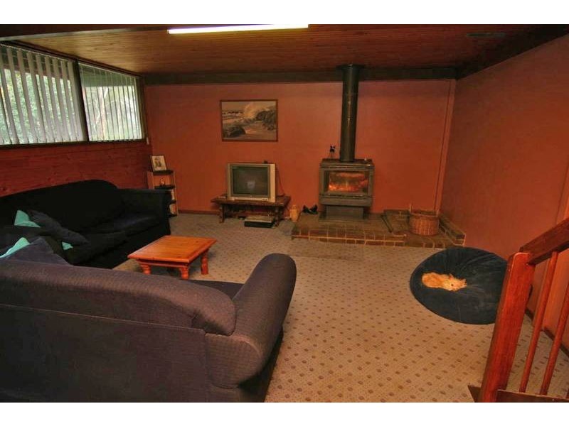 34 Cameron Road, Ararat VIC 3377