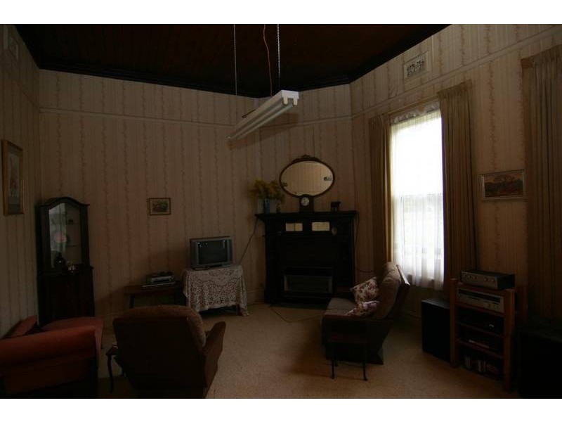 71 High Street, Elmhurst VIC 3469