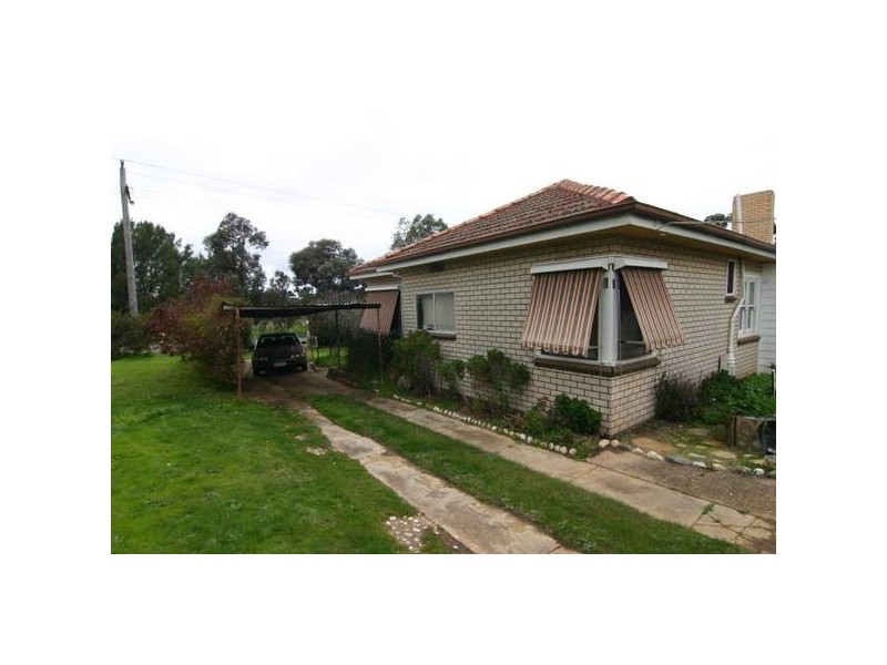 12 Burn Street, Ararat VIC 3377