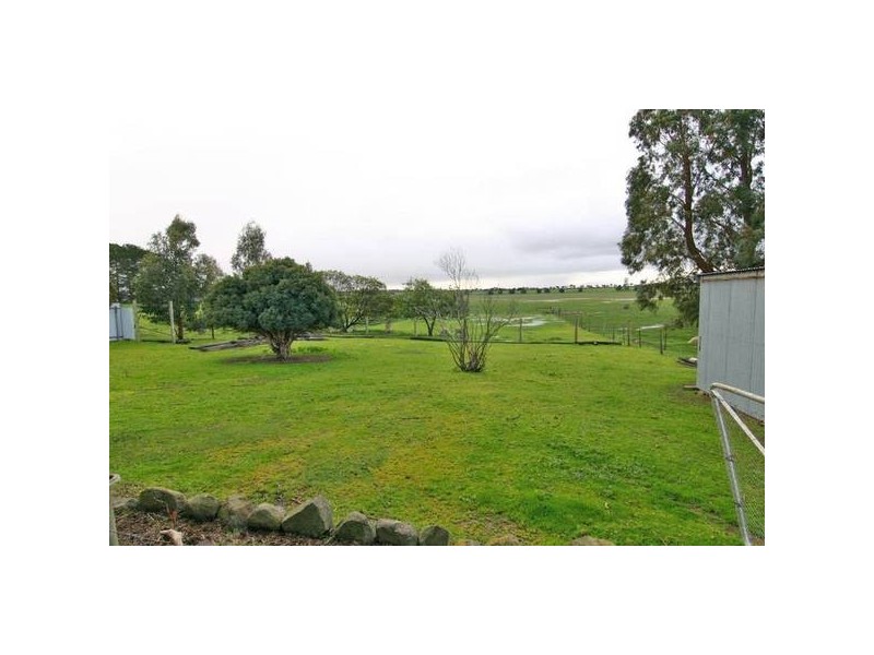 28 Campbell Street, Streatham VIC 3351