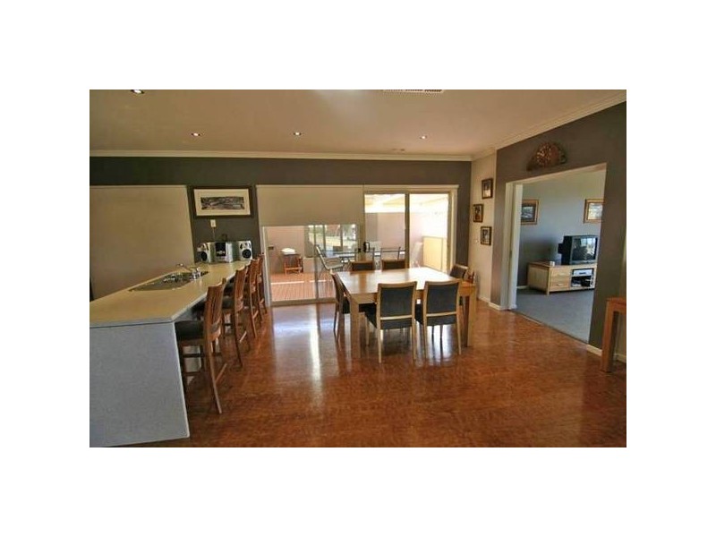 26 Henderson Street, Ararat VIC 3377