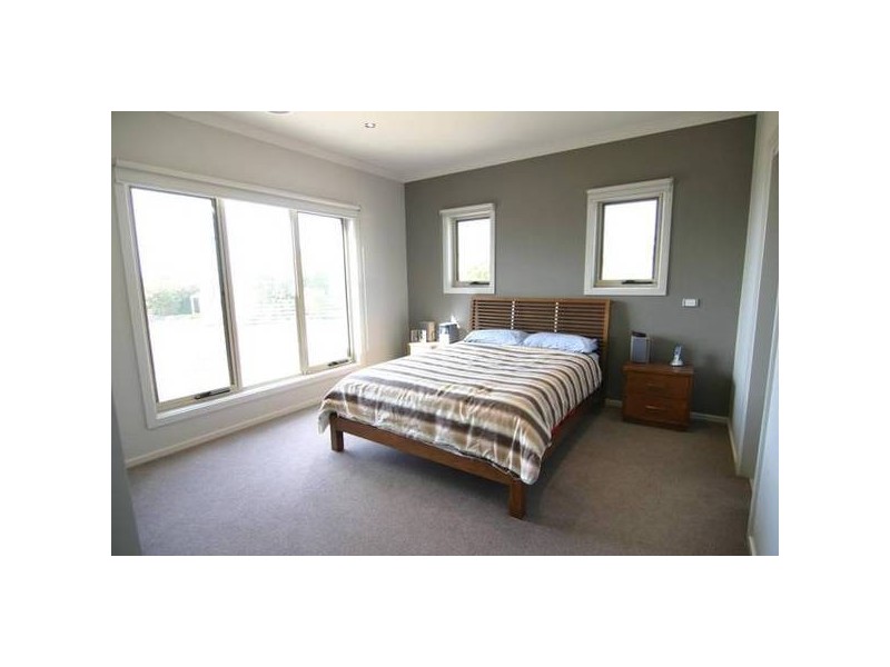 26 Henderson Street, Ararat VIC 3377