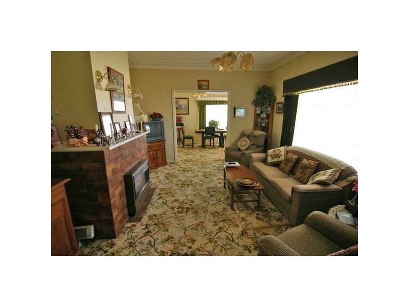 7 Temple Street, Ararat VIC 3377