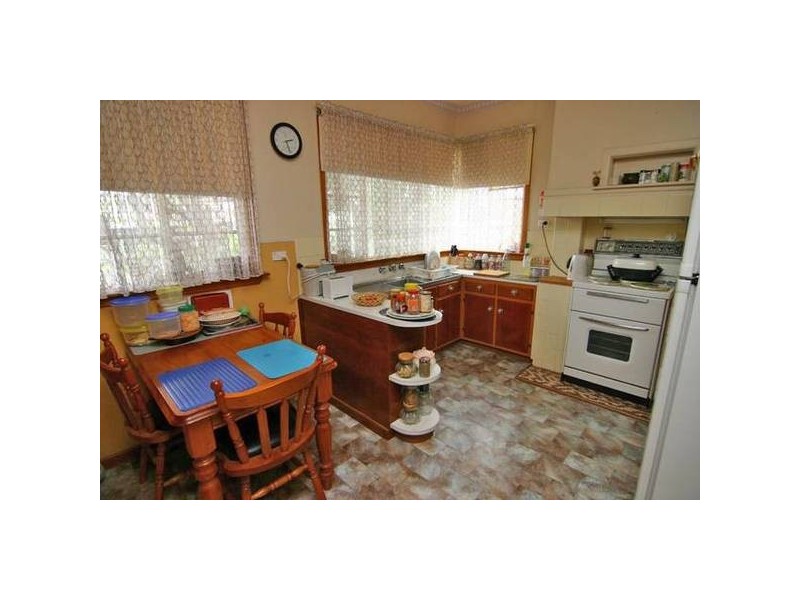 7 Temple Street, Ararat VIC 3377