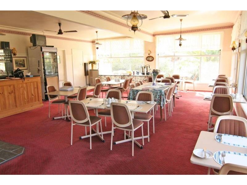 394 – 404 Grampians Road, Halls Gap VIC 3381