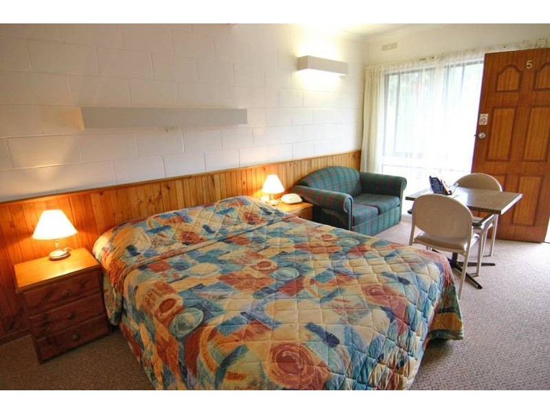 153 Grampians Road, Halls Gap VIC 3381