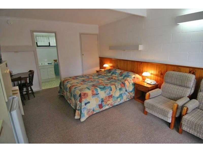 153 Grampians Road, Halls Gap VIC 3381